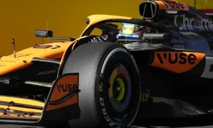 Piastri thắng ngược, giúp McLaren vượt Red Bull