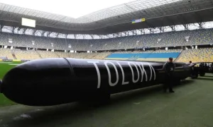 Ukraine ra mắt tàu lặn mang được 5 tấn thuốc nổ